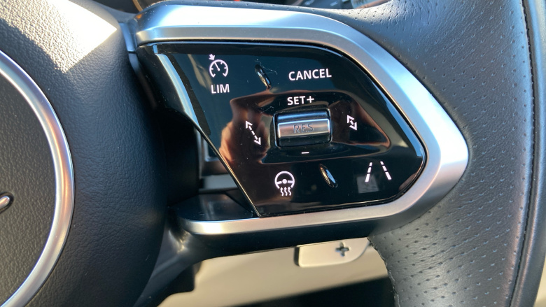 Jaguar F-Pace 2.0 D200 R-Dynamic HSE 5dr Auto AWD Diesel Estate